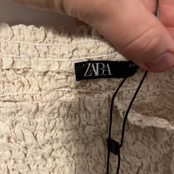 Zara Bubble Top - Picture 3 of 5